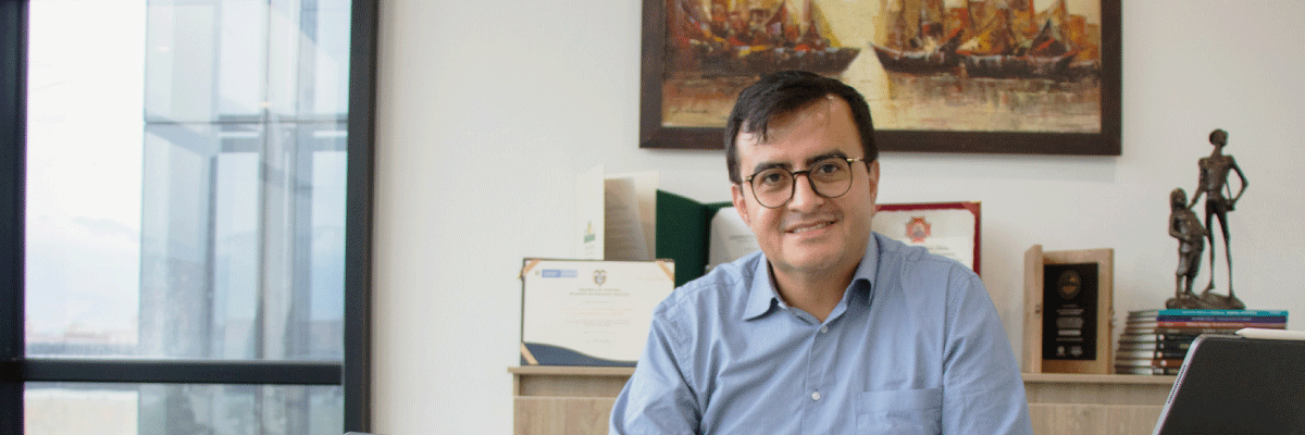 Asamblea Departamental declara hijo Adoptivo de Antioquia a Jasson Alberto de la Rosa Isaza, Rector de la IUD